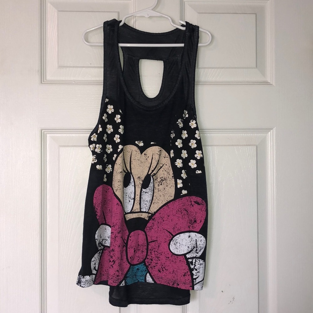 muscle tee